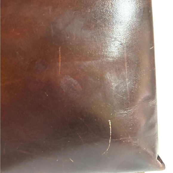 Vintage Elegant Brown distressed Leather Handbag - Picture 5 of 11